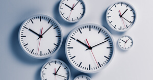 FXの取引時間帯と取引方法について