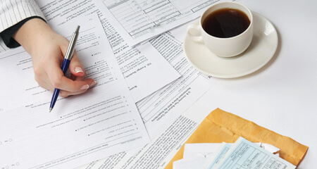 海外在住者や滞在者は海外FXがおすすめ！